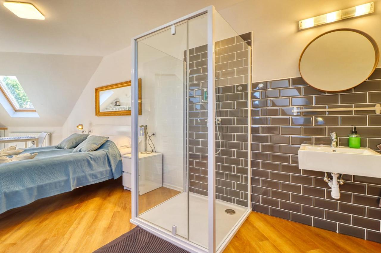 Barka Apartman 埃格尔 外观 照片