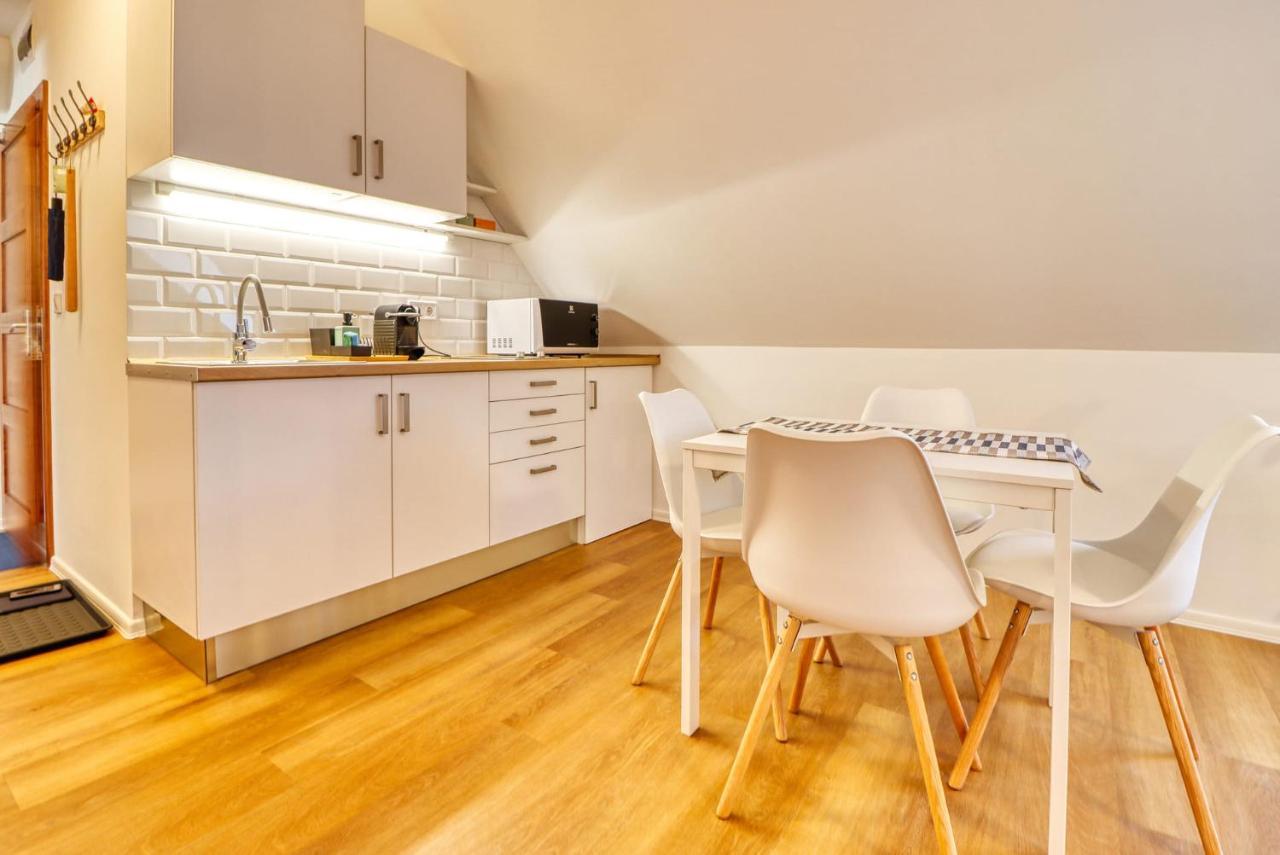 Barka Apartman 埃格尔 外观 照片